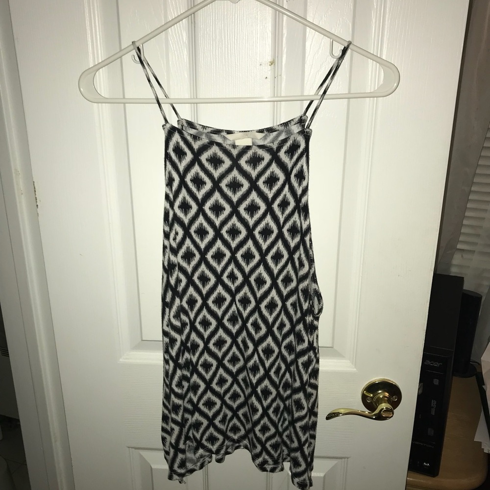 pattern tank